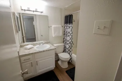 Studio at Stone Canyon Road, image 29 of 41