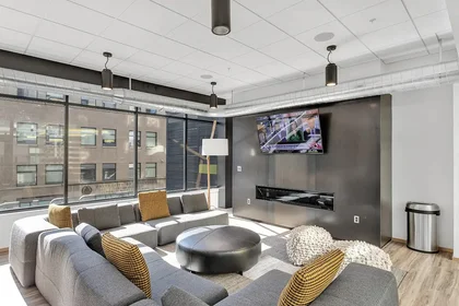 Private room at Forbes Avenue, image 49 of 49