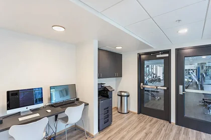 Private room at Forbes Avenue, image 4 of 49