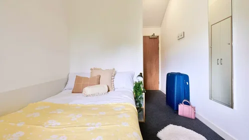Habitación privada en Ainsley Street, imagen 1 de 10