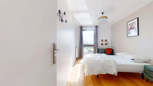 Privatzimmer in der Rue Denfert Rochereau, bild 1 von 10