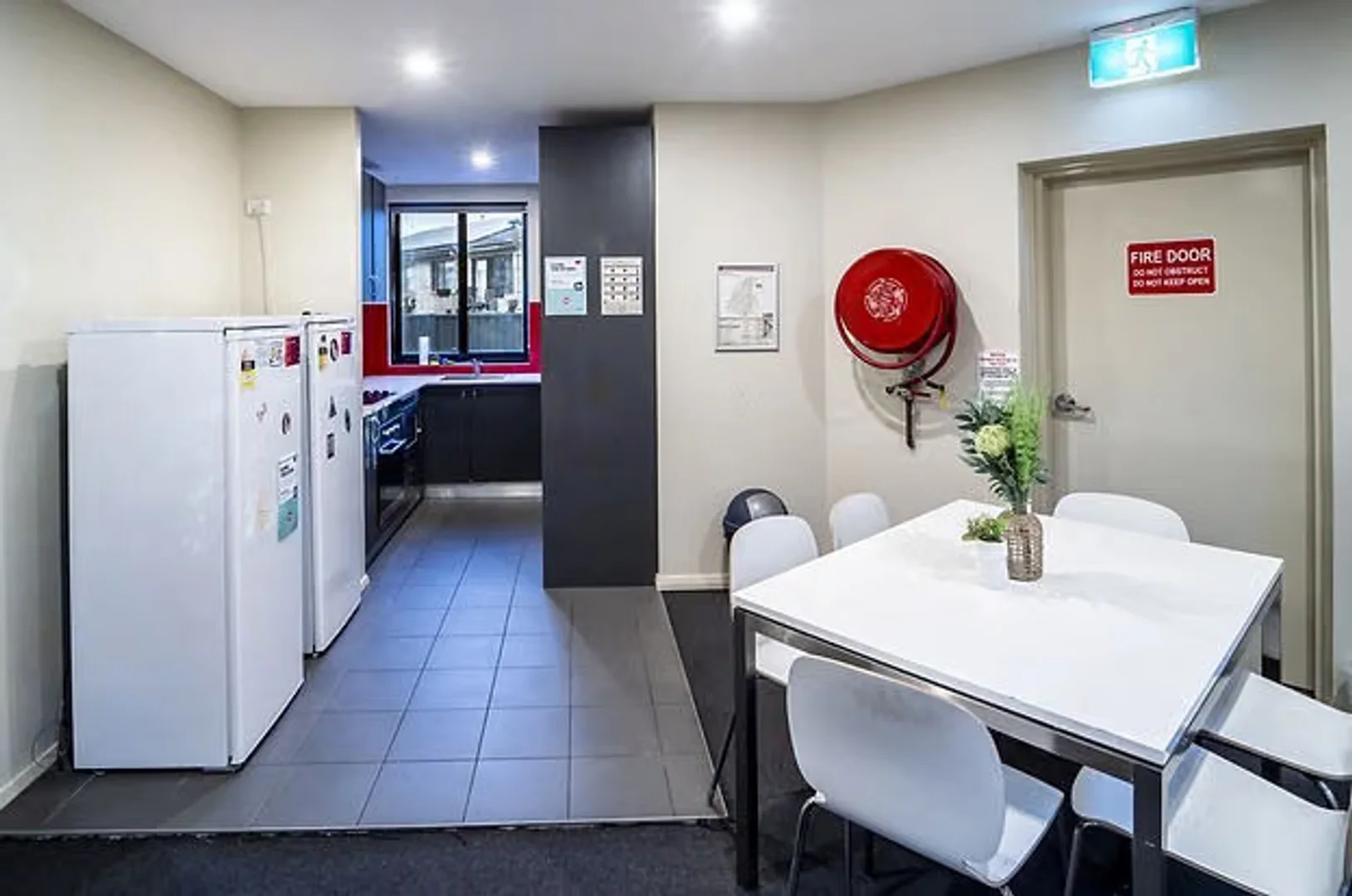 Chambre d'étudiant confortable et spacieuse dans