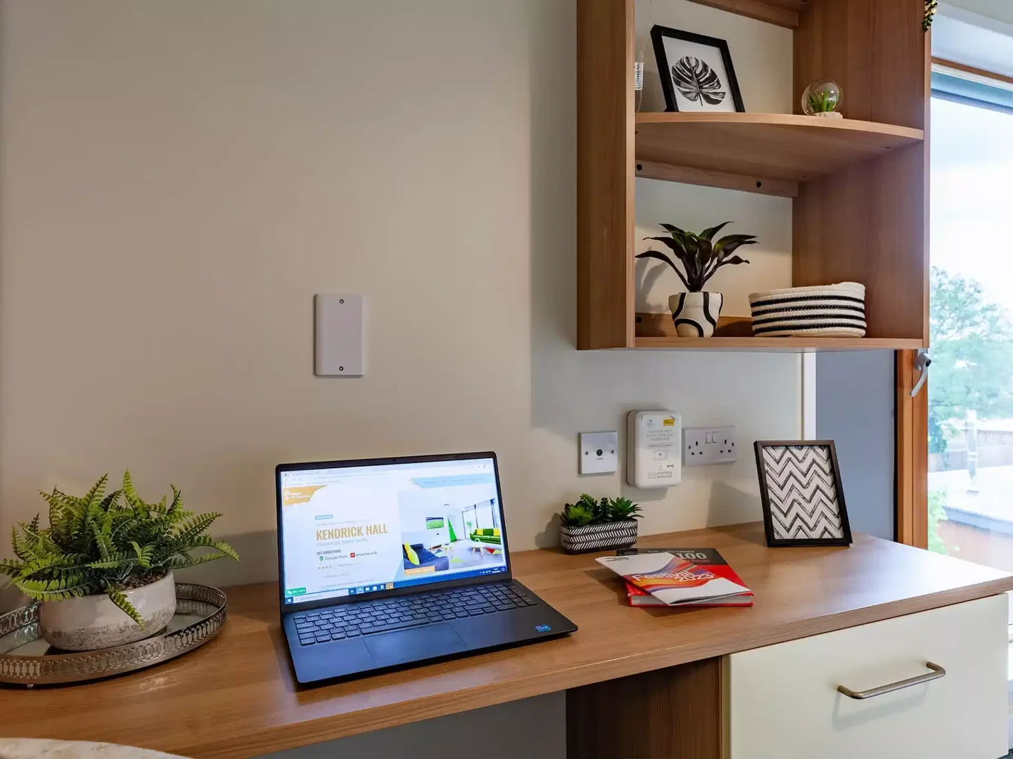 Quarto de estudante económico perto do campus em 