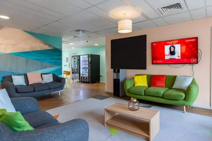 Quarto privado em Crown Place, imagem 12 de 42