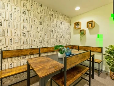 Quarto privado em Crown Place, imagem 24 de 42