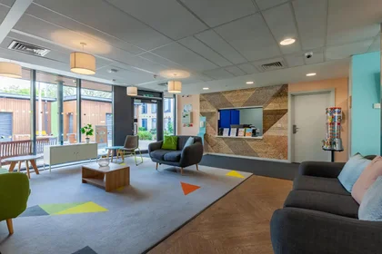 Quarto privado em Crown Place, imagem 8 de 42