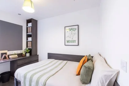 Habitación privada en Clarence Street, imagen 16 de 38