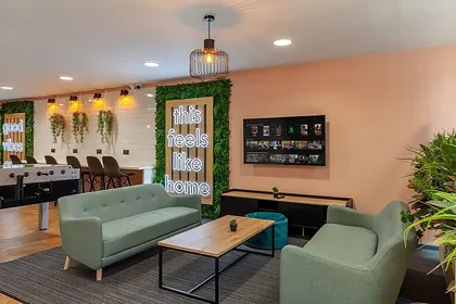 Quarto privado em Crown Street, imagem 44 de 49