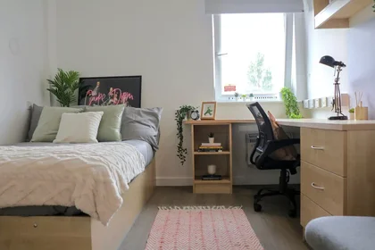 Private room at Midland Way, image 1 of 10