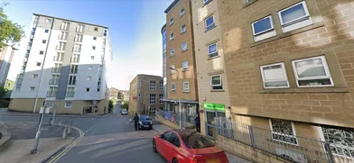 Estudio en Tumbling Hill Street, imagen 24 de 46