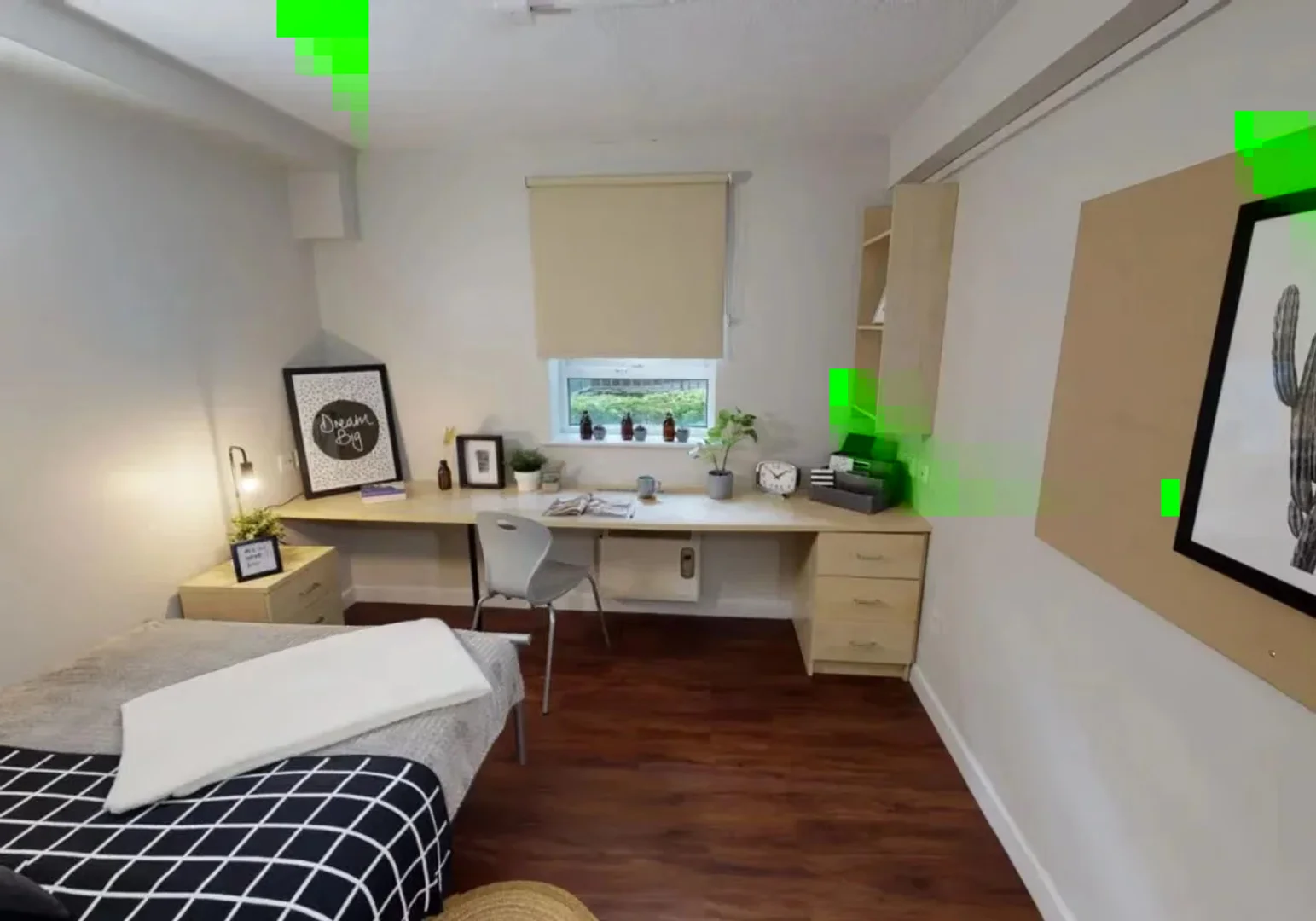 Economical student room with convenient location in 