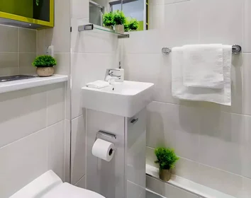 Quarto privado em Hull Road, imagem 25 de 32
