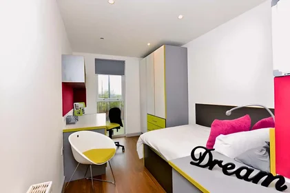 Habitación privada en Hull Road, imagen 22 de 34