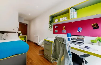 Habitación privada en Hull Road, imagen 25 de 34