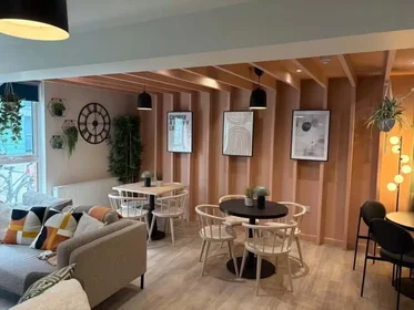 Quarto privado em Hull Road, imagem 35 de 47
