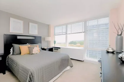 Estudio en South King Drive, imagen 1 de 39