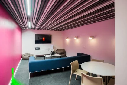 Studio at Sparkford Road, image 9 of 13