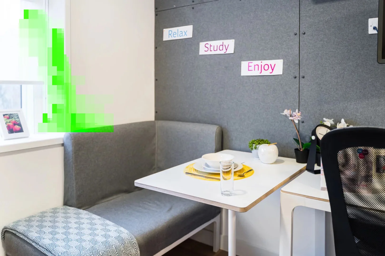 Affordable studio apartment with essential features in 