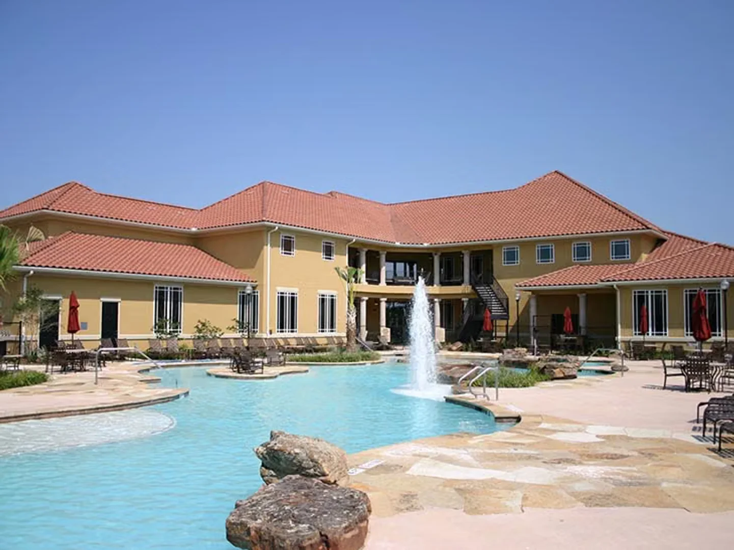 Stanza per studenti luminosa e ariosa con facile accesso all'università a 