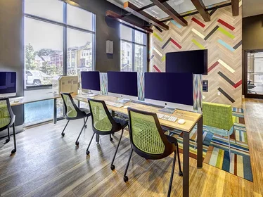 Habitación privada en North Woodward Avenue, imagen 14 de 28