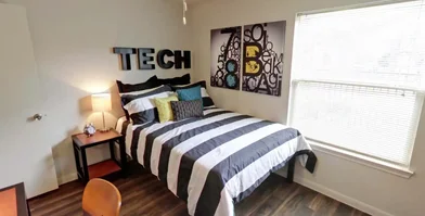 Habitación privada en Glenna Goodacre Boulevard, imagen 4 de 29