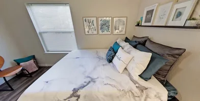 Habitación privada en Glenna Goodacre Boulevard, imagen 3 de 30