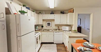 Habitación privada en Glenna Goodacre Boulevard, imagen 29 de 30
