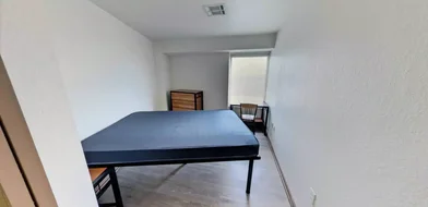 Private room at East John Street, image 1 of 10