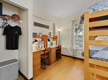 Stanza privata in West Montgomery Avenue, immagine 10 di 16