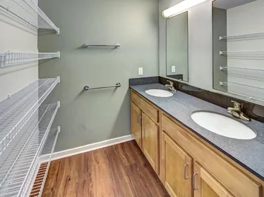 Chambre privée à Comstock Avenue, image 14 de 28