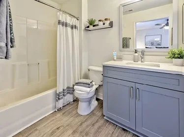 Private room at University Walk Circle, image 2 of 19