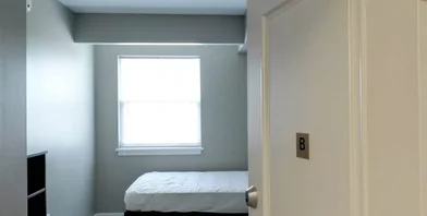 Quarto privado em Comstock Avenue, imagem 1 de 10