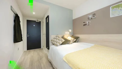Chambre privée à Brown Street, image 1 de 34