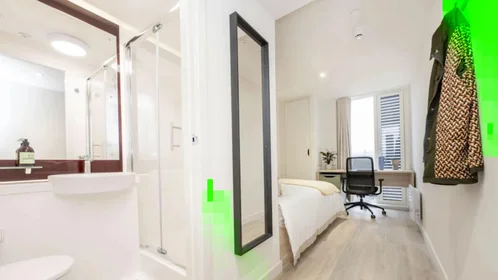 Chambre privée à Brown Street, image 7 de 34