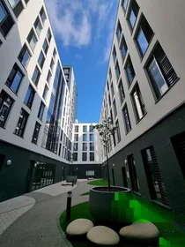 Habitación privada en Howard Gardens, imagen 40 de 49