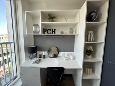 Quarto privado em Raleigh Street, imagem 6 de 49