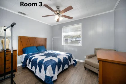 Private room at 32254, image 1 of 10