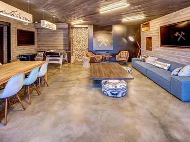 Habitación privada en West Phoenix Avenue, imagen 13 de 20