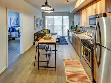 Habitación privada en West Phoenix Avenue, imagen 18 de 20