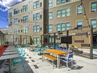 Habitación privada en West Phoenix Avenue, imagen 8 de 20