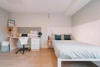 Habitación privada en McPhater Street, imagen 18 de 46