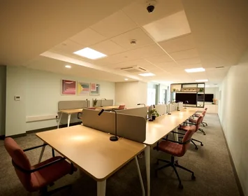 Studio at Cowley Road, image 17 of 25