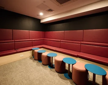 Studio at Cowley Road, image 8 of 25