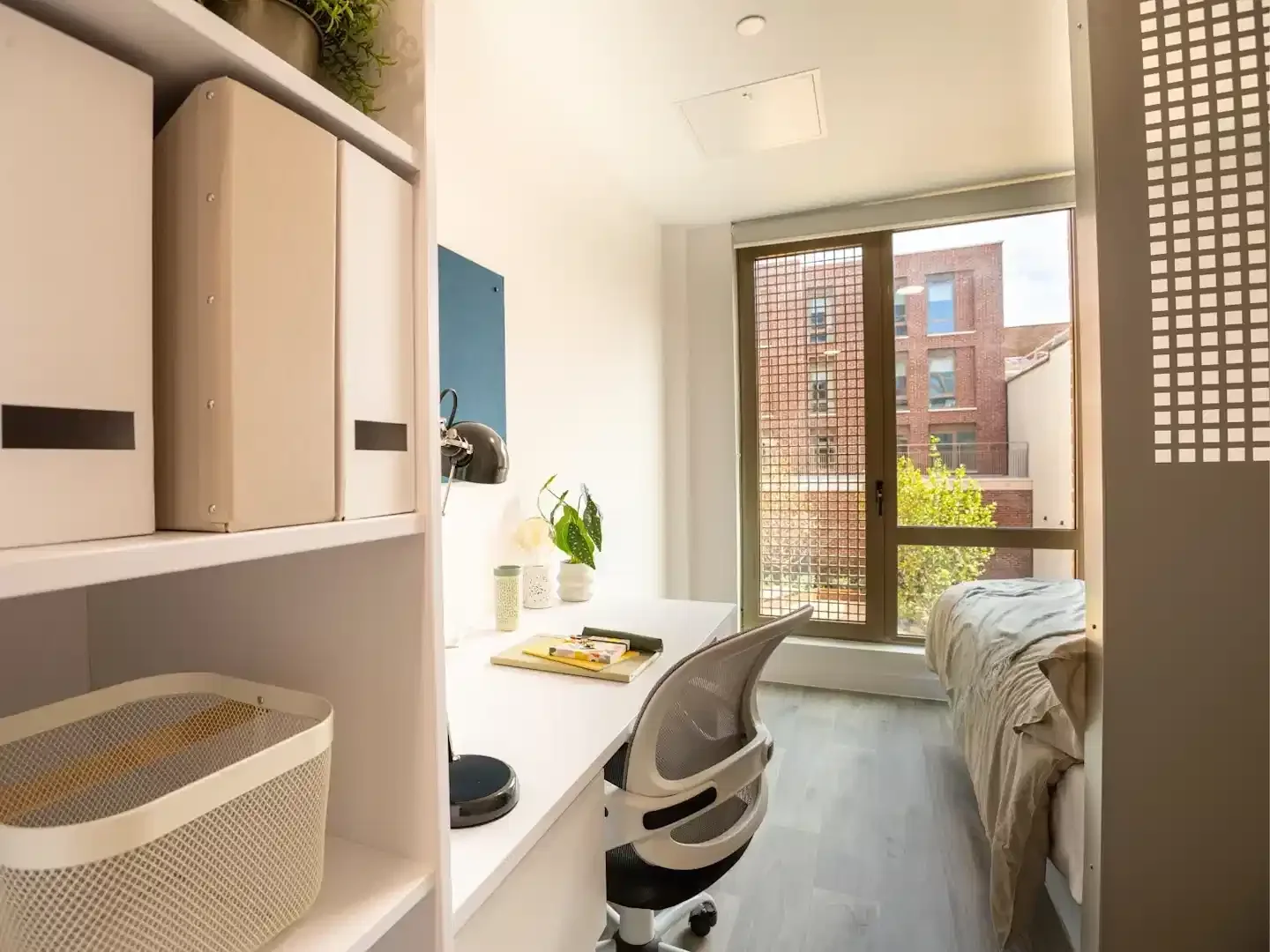 Quarto de estudante económico com localização conveniente em