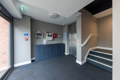 Studio in der Cleveland Street, bild 21 von 43