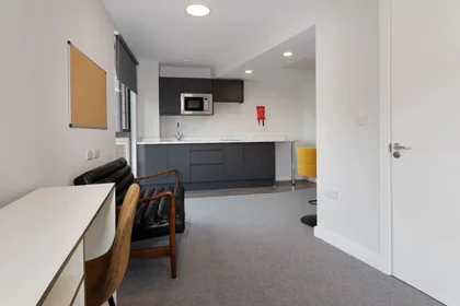 Studio in der Cleveland Street, bild 24 von 43