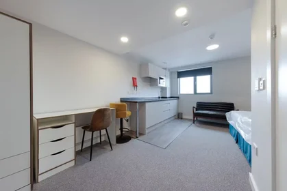 Studio in der Cleveland Street, bild 37 von 43