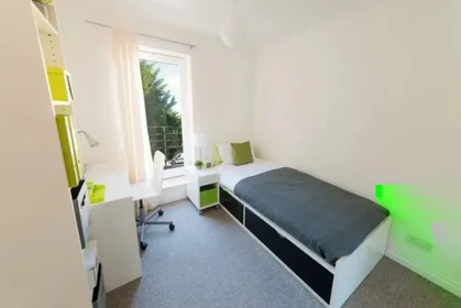 Stanza privata in Linksfield Road, immagine 15 di 23