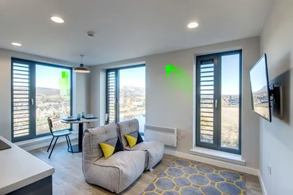 Quarto privado em Forthside Way, imagem 1 de 10
