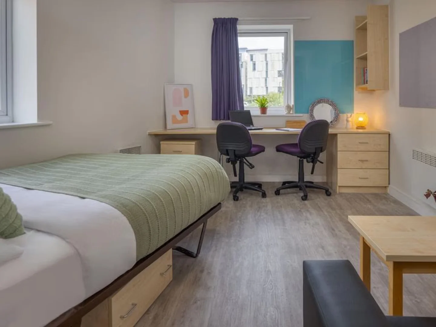 Chambre d'étudiant confortable et spacieuse dans 